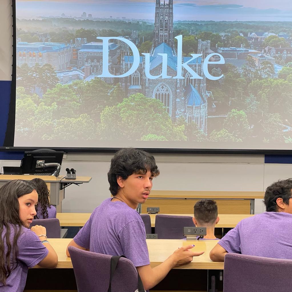 El Centro Hispano's Program Young Leaders in Action Visits DUKE University