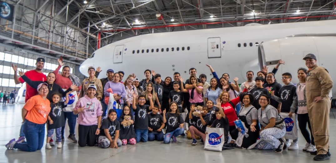 El Centro Hispano visita la NASA