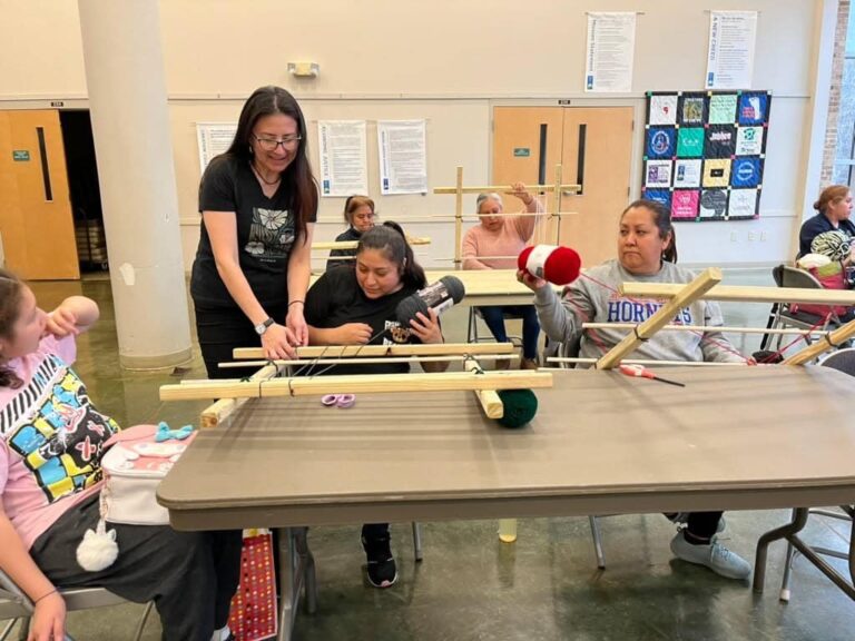 Celebrating Culture and Tradition: Mapuche Weaving Workshop Begins!